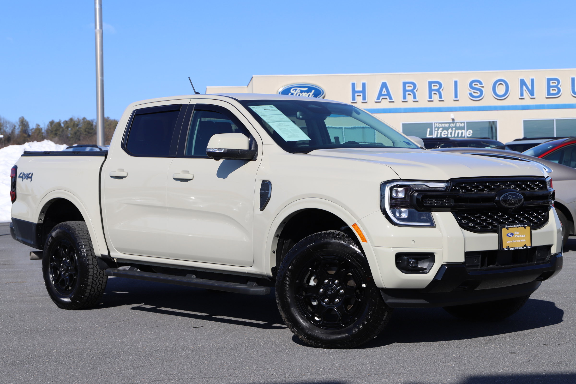 Certified 2025 Ford Ranger Lariat w/ Black Appearance Package image 1