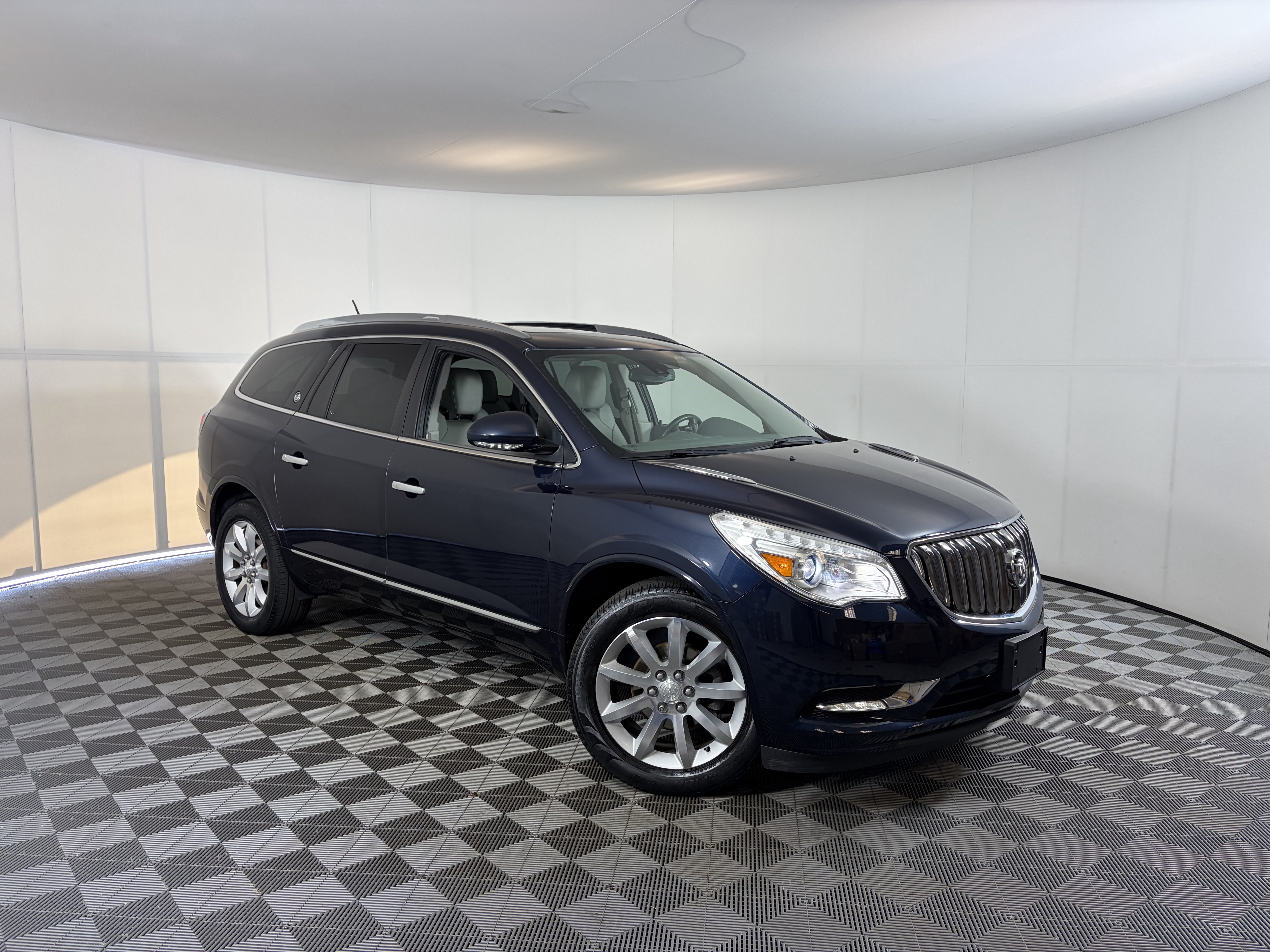 Used 2017 Buick Enclave Premium w/ Experience Buick Package AWD/4WD image 1