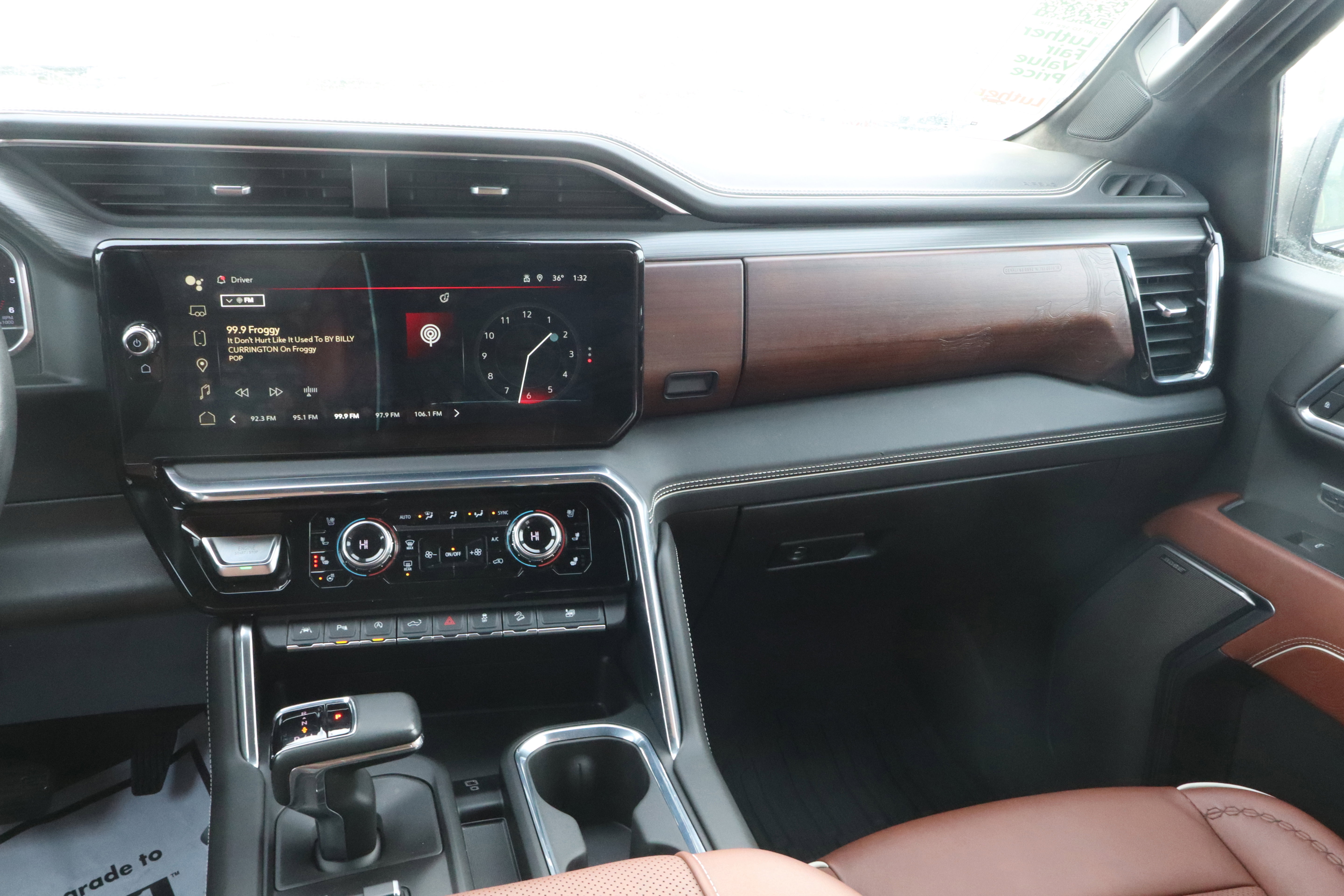 Certified 2024 GMC Sierra 1500 Denali Ultimate image 11