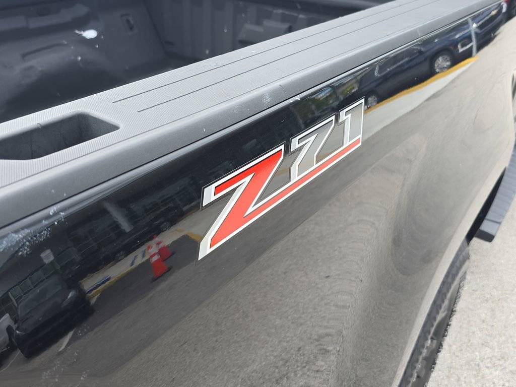 Used 2017 Chevrolet Colorado Z71 image 6