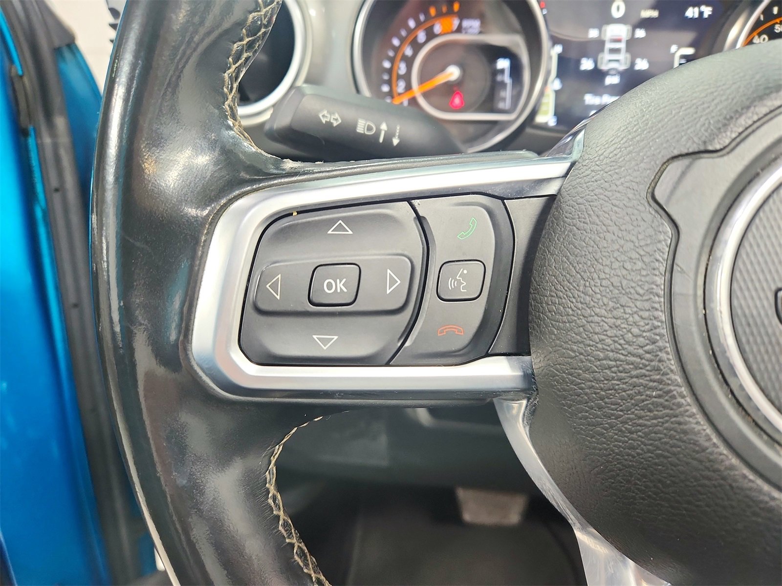 Used 2020 Jeep Wrangler Unlimited Sahara image 22