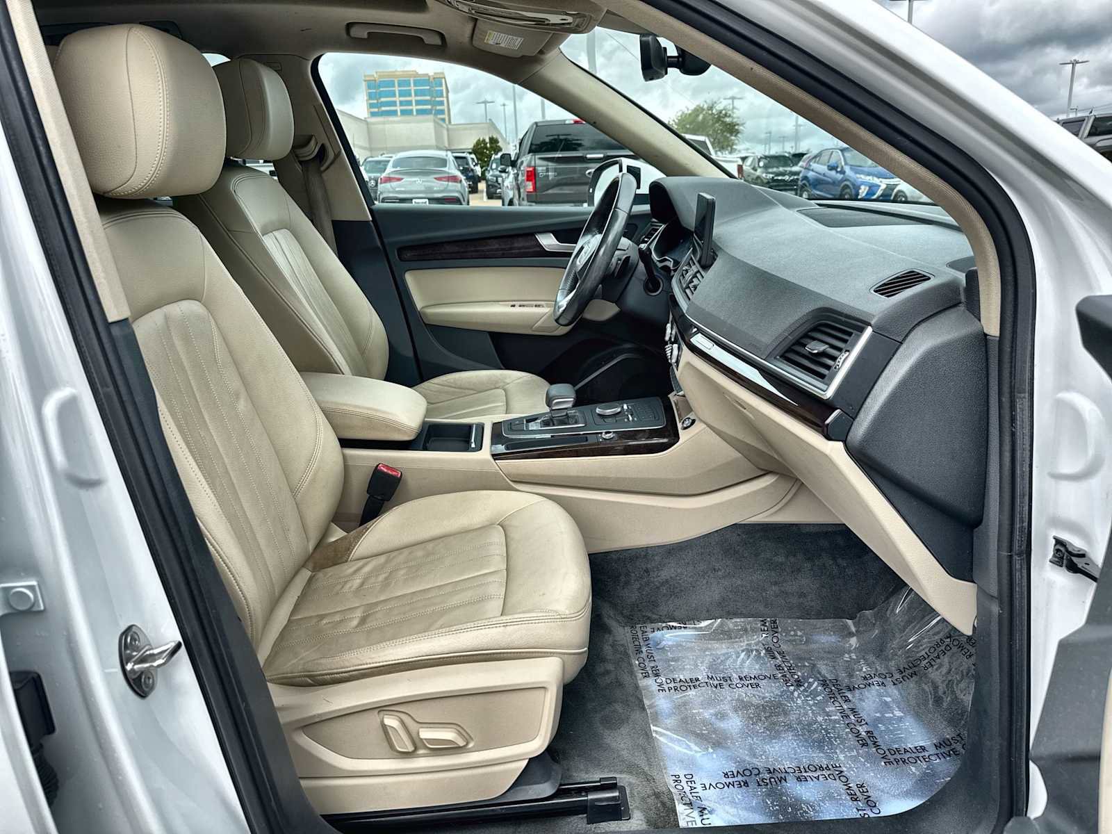 Used 2019 Audi Q5 2.0T Premium w/ Convenience Package AWD/4WD image 9