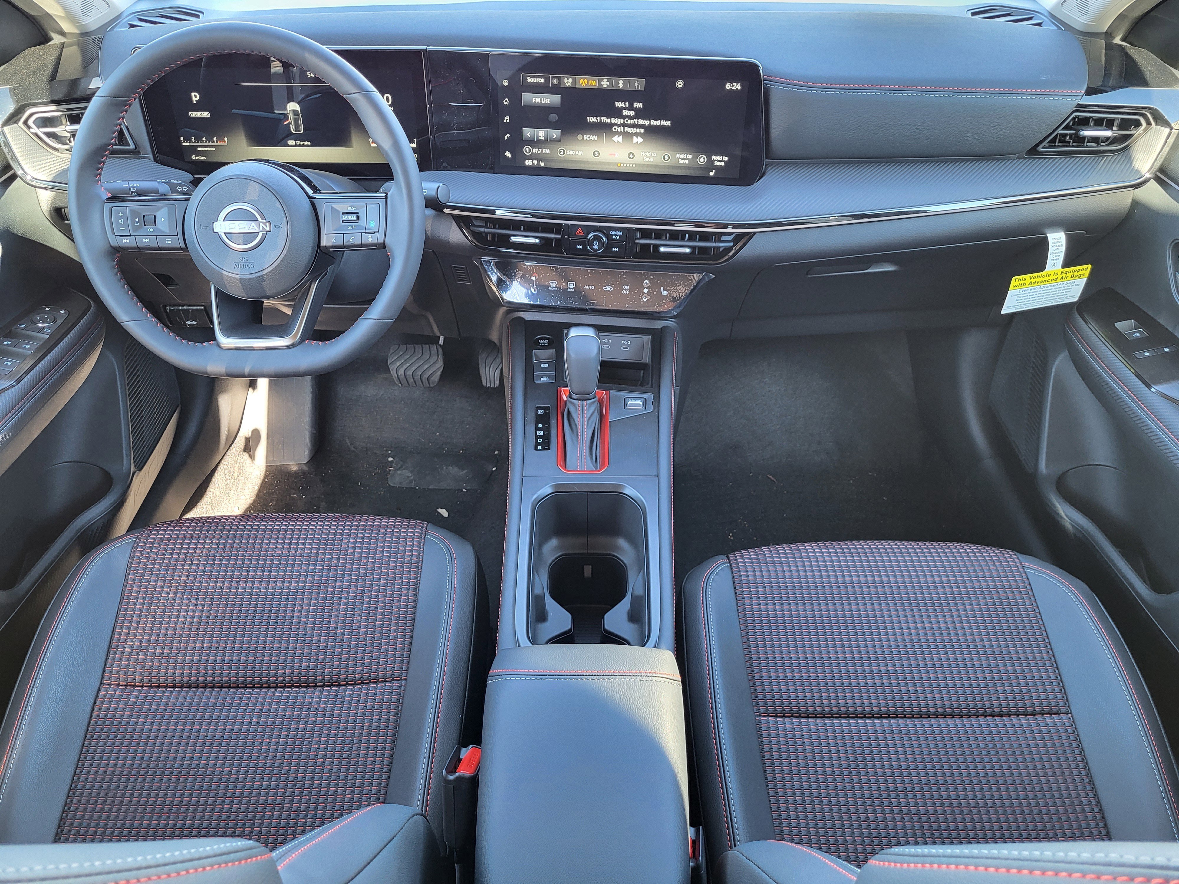 New 2025 Nissan Kicks SR w/ SR Premium Package image 8