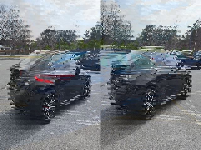 Used 2024 Toyota Camry SE w/ Cold Weather Package image 5