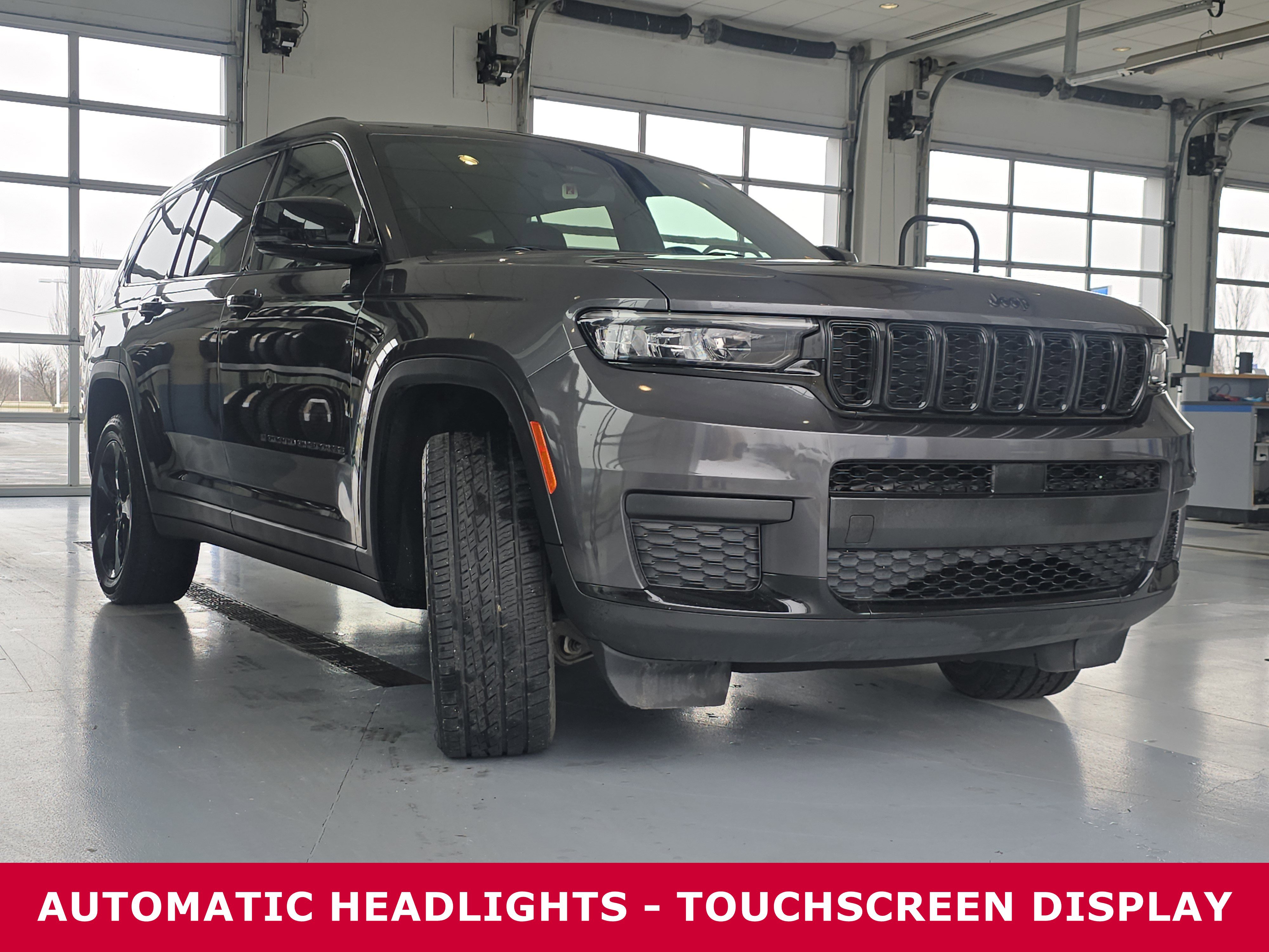 Used 2021 Jeep Grand Cherokee L Altitude image 3