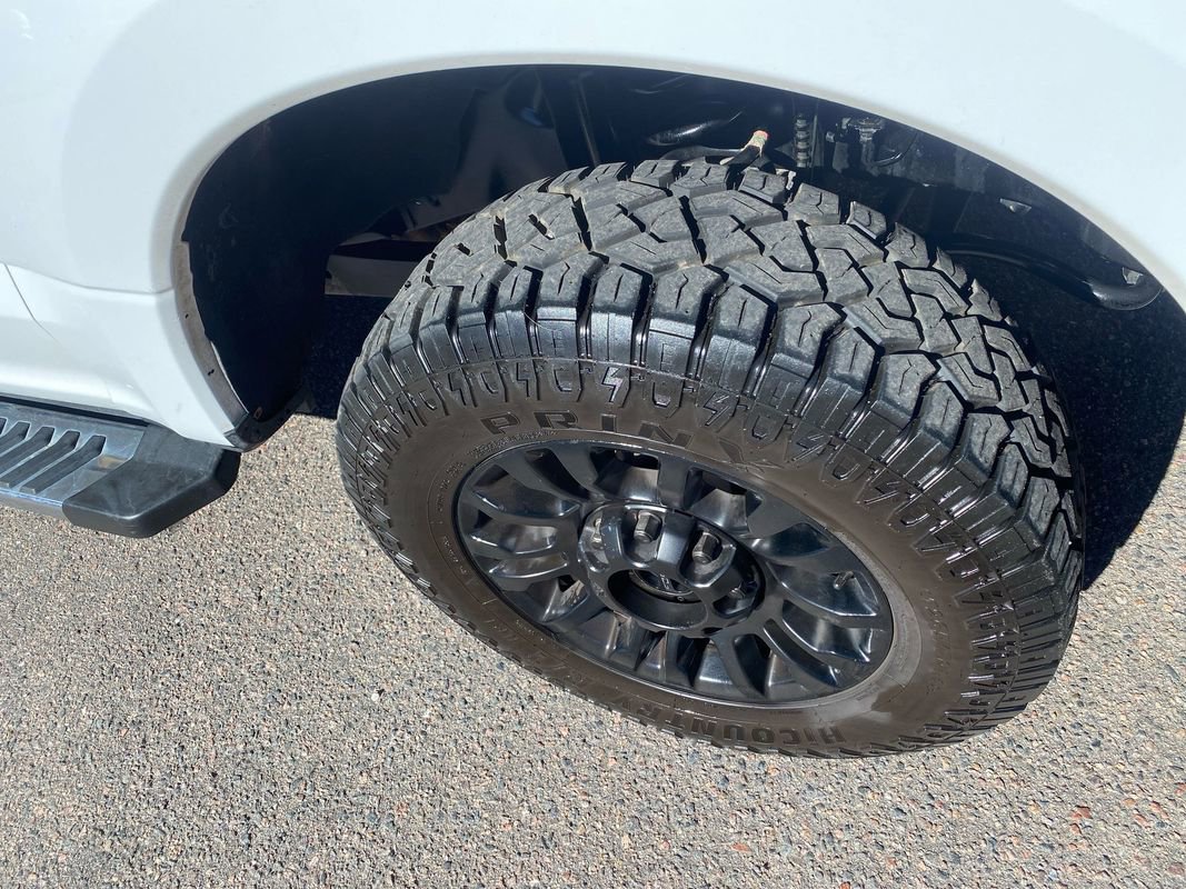 Used 2020 Ford F250 XLT w/ XLT Premium Package image 16