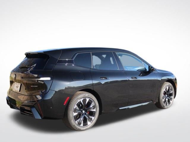 New 2026 BMW iX xDrive60 w/ M Sport Package image 31