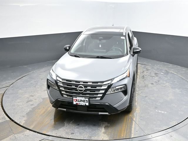 Used 2024 Nissan Rogue Platinum w/ Platinum Premium Package image 38