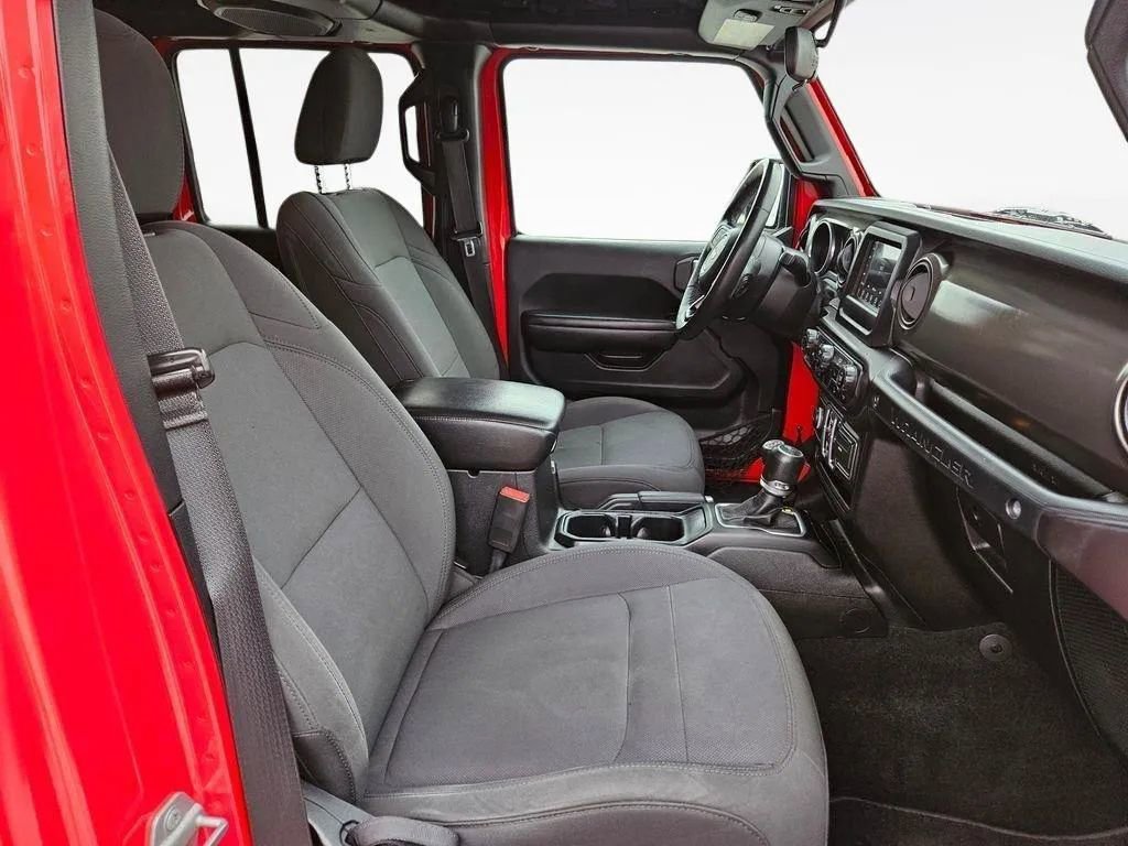 Used 2018 Jeep Wrangler Unlimited Sport S image 35