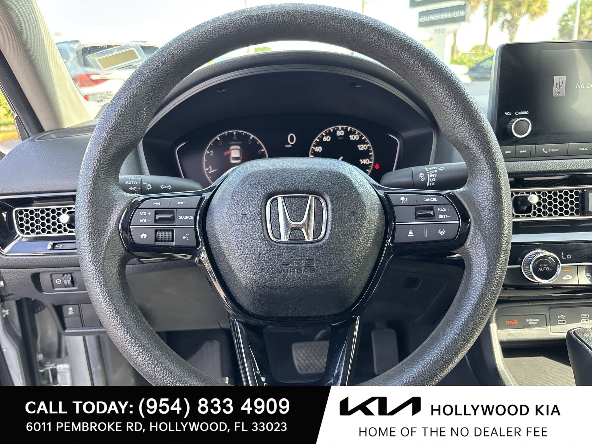 Used 2025 Honda Civic LX image 11