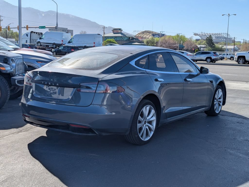 Used 2014 Tesla Model S 60 RWD image 4
