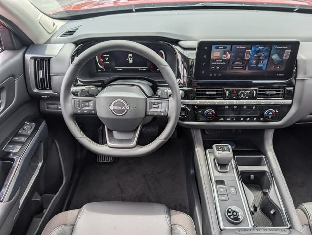 New 2026 Nissan Pathfinder SL w/ SL Premium Package AWD/4WD image 17