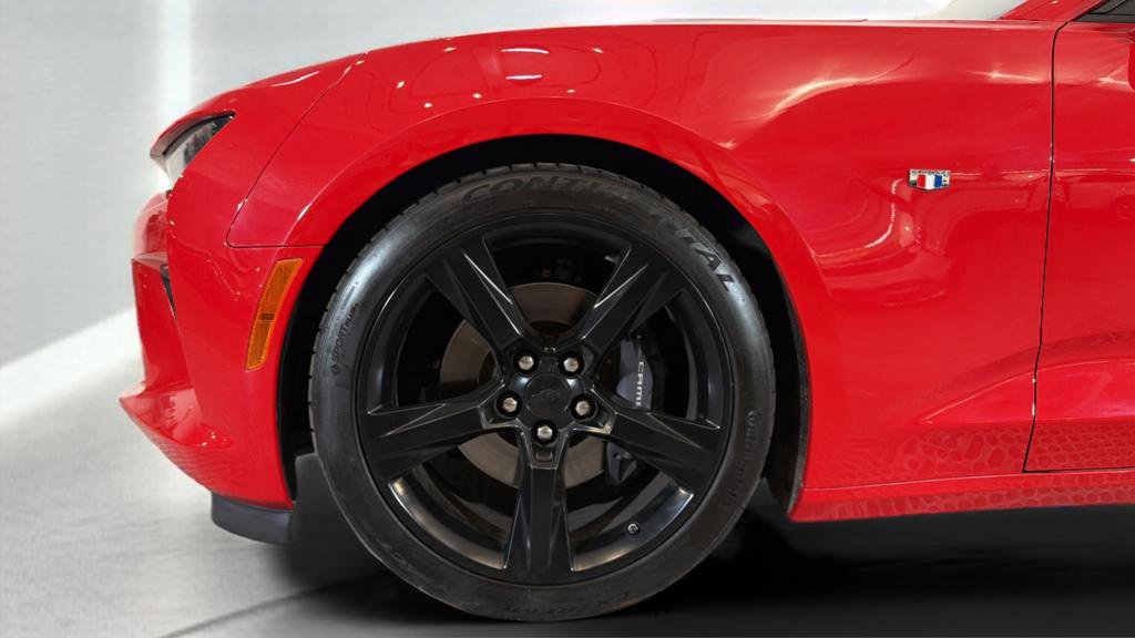 Used 2016 Chevrolet Camaro SS RWD image 36
