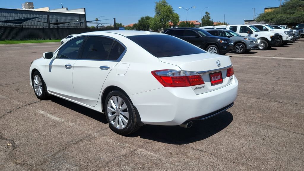 Used 2014 Honda Accord Touring image 5