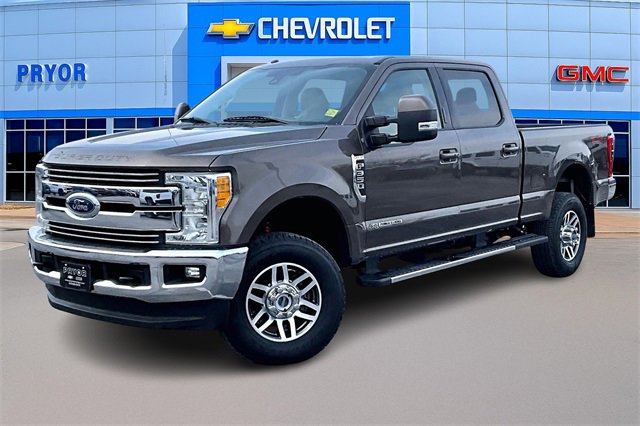 Used 2017 Ford F350 Lariat w/ Lariat Ultimate Package image 3