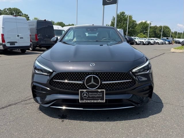 Used 2025 Mercedes-Benz CLE 300 4MATIC Cabriolet image 2