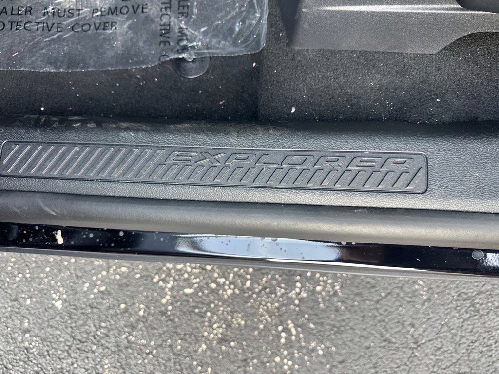 New 2026 Ford Explorer Active image 14