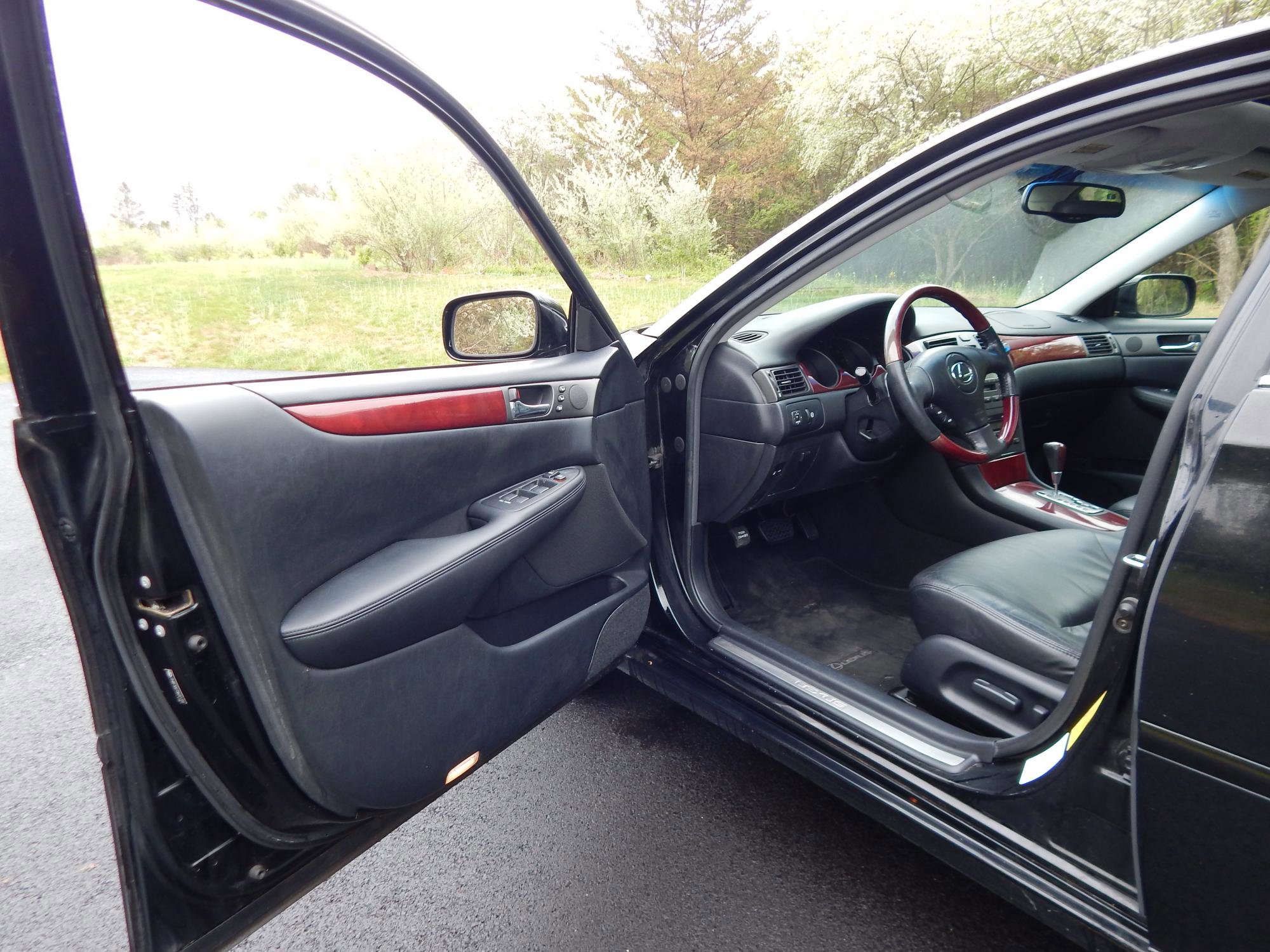Used 2003 Lexus ES 330 FWD image 10