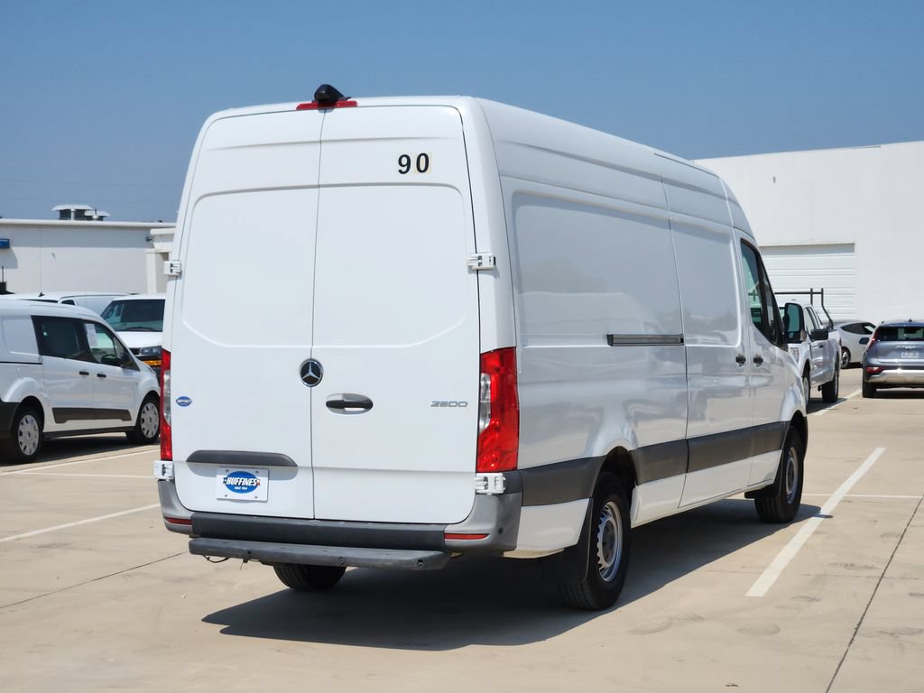 Used 2023 Mercedes-Benz Sprinter 2500 image 7