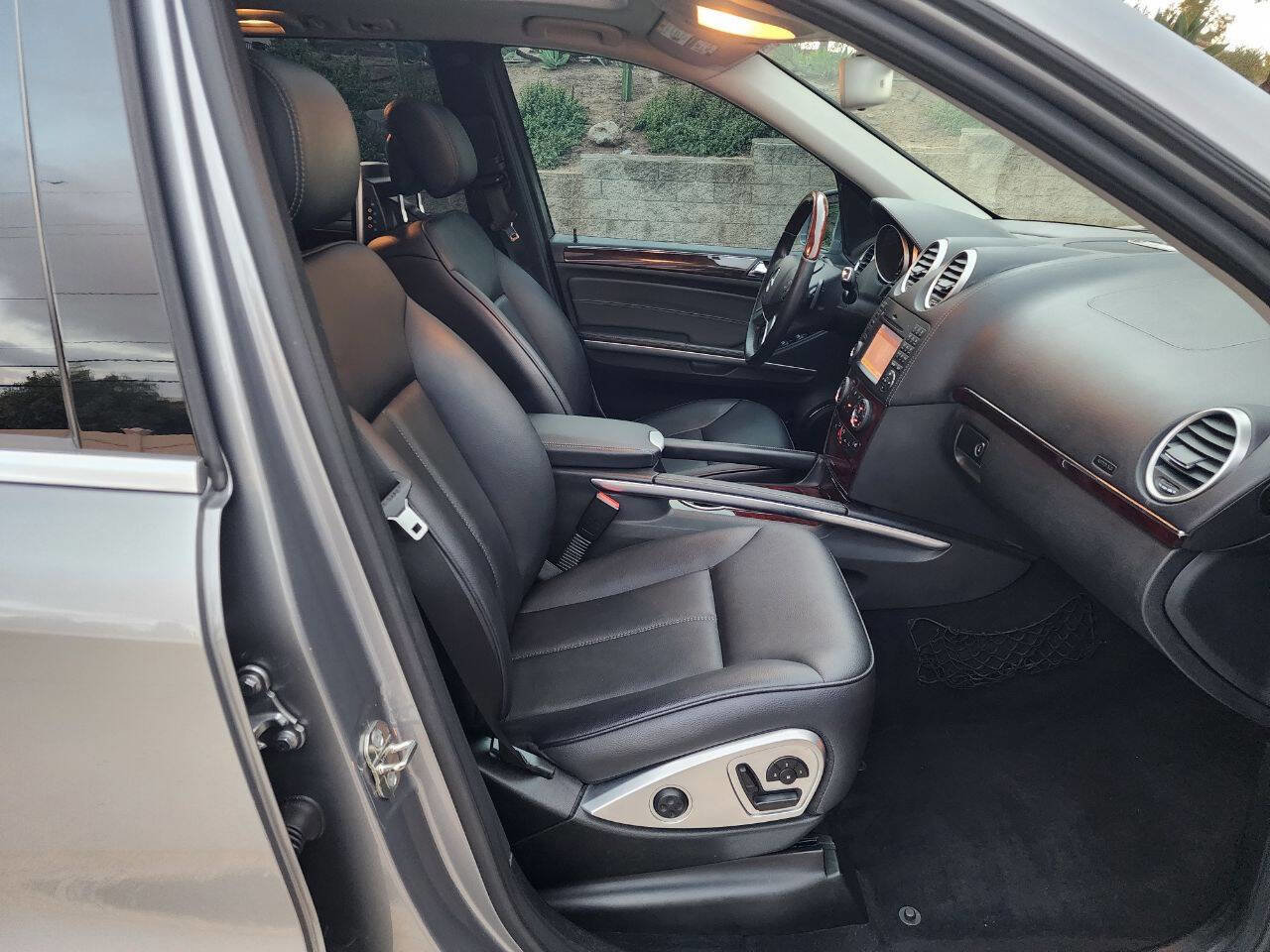 Used 2012 Mercedes-Benz GL 450 4MATIC image 14