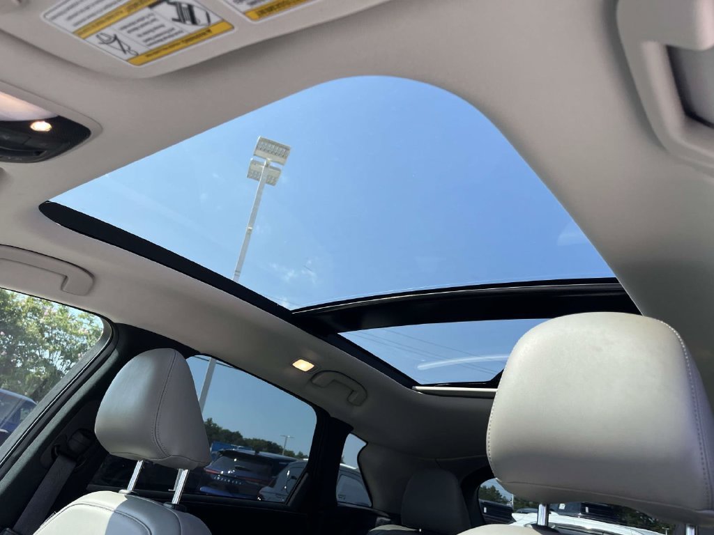 Used 2024 INFINITI QX50 Sensory AWD/4WD image 19