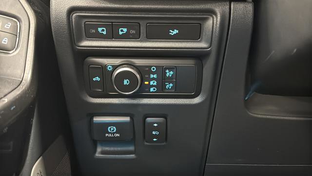 Used 2022 Ford F150 Lariat w/ Equipment Group 502A High AWD/4WD image 34