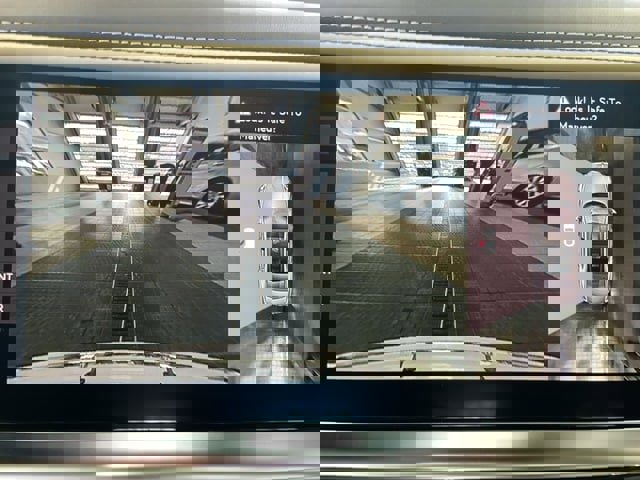 Used 2021 Bentley Flying Spur W12 image 8