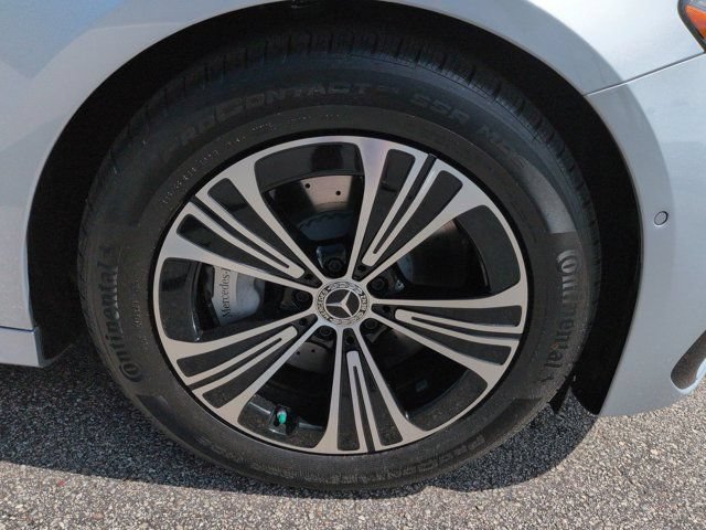 New 2026 Mercedes-Benz E 450 4MATIC Sedan image 11