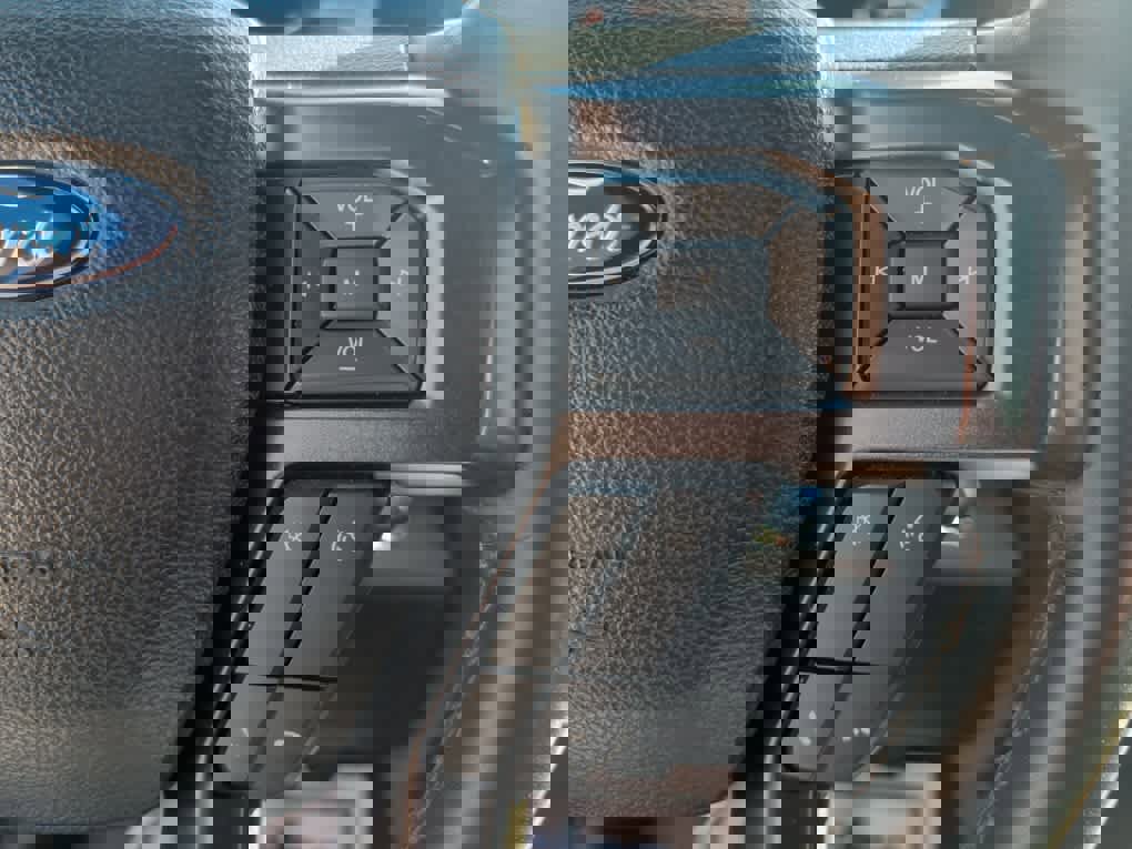 Used 2021 Ford Expedition Limited image 27