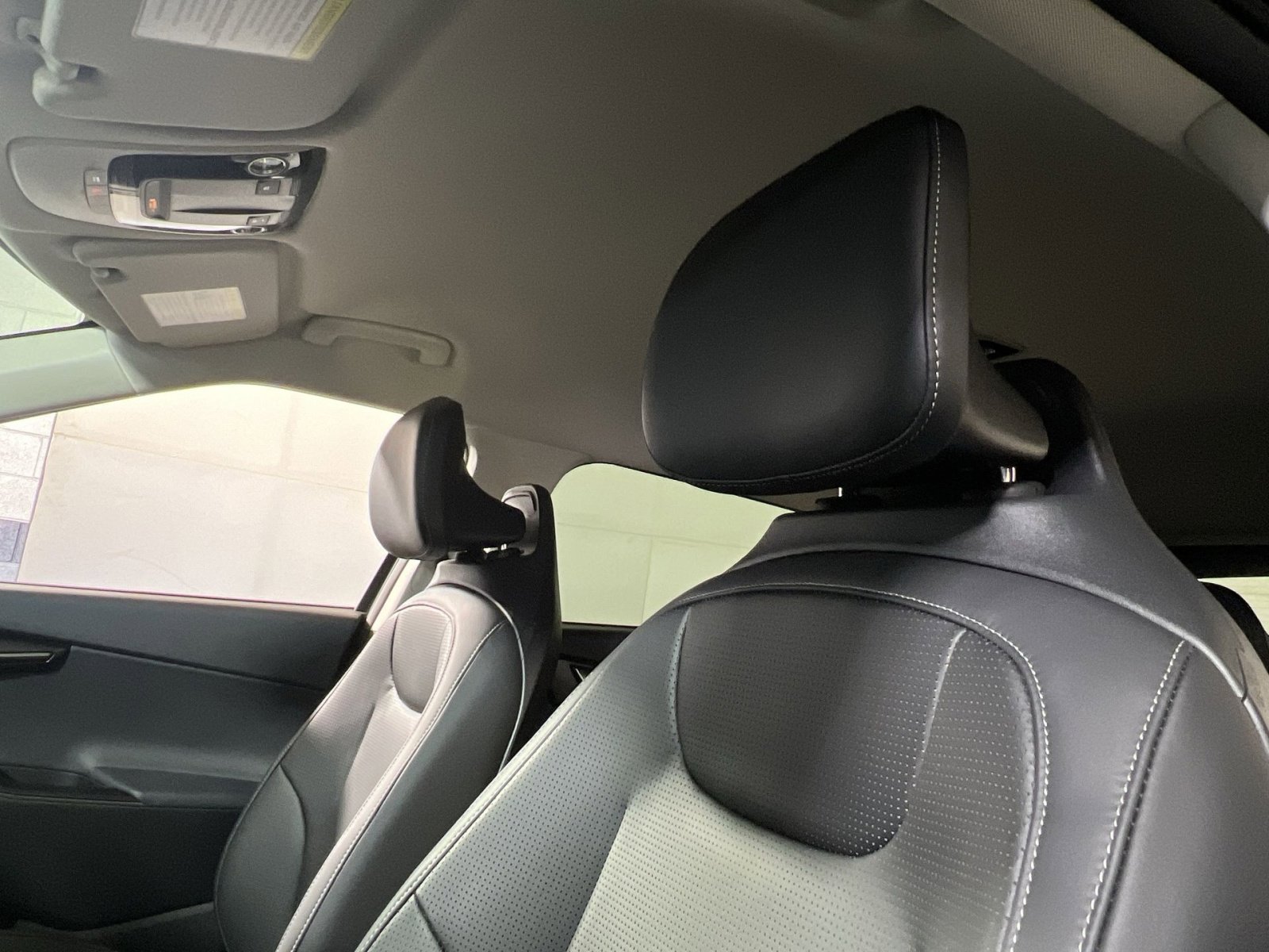 New 2025 Kia EV6 Wind image 22