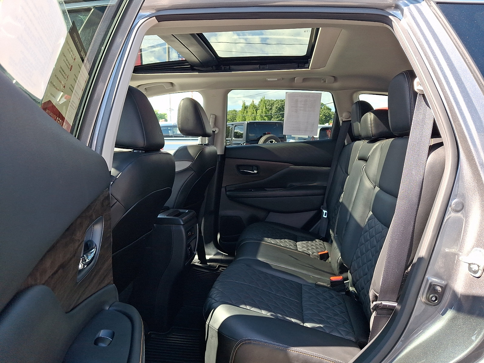 Used 2023 Nissan Murano Platinum w/ Cargo Package AWD/4WD image 11