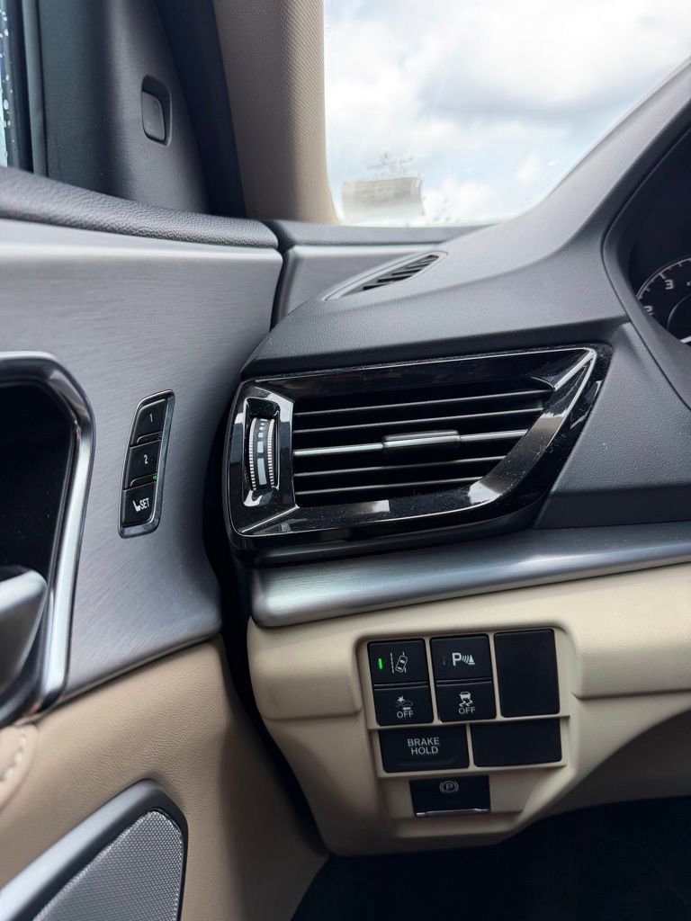 Used 2021 Acura RDX w/ Technology Package image 21