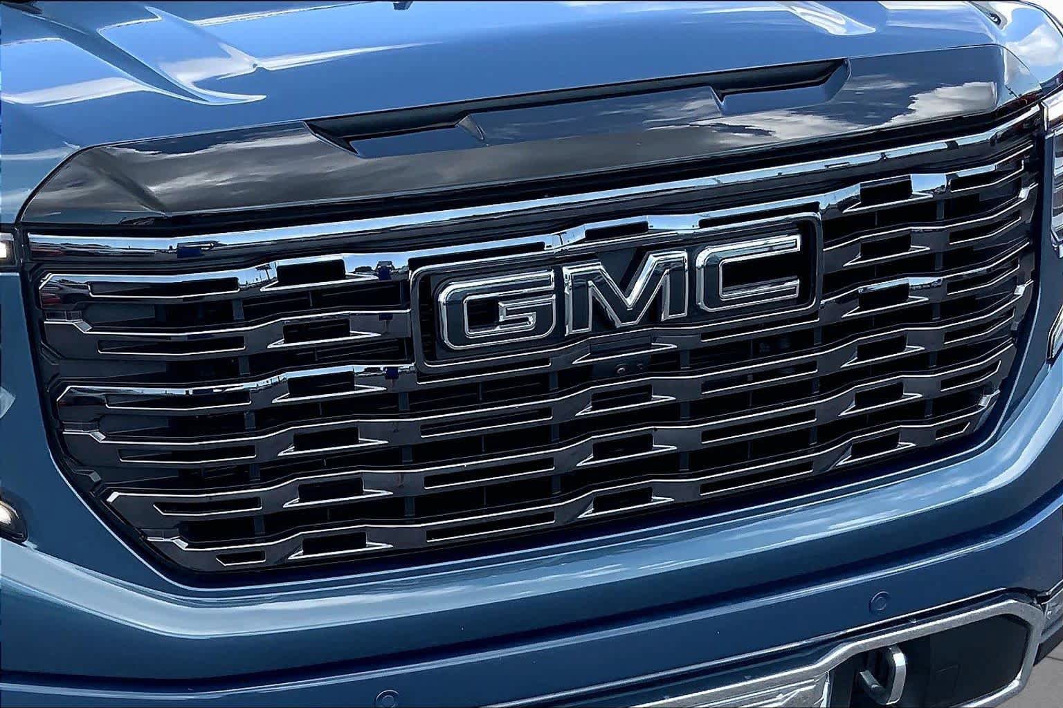 Used 2025 GMC Sierra 1500 Denali Ultimate AWD/4WD image 28