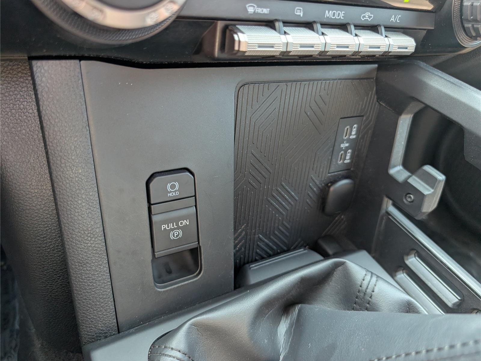 Used 2024 Toyota Tacoma SR AWD/4WD image 25