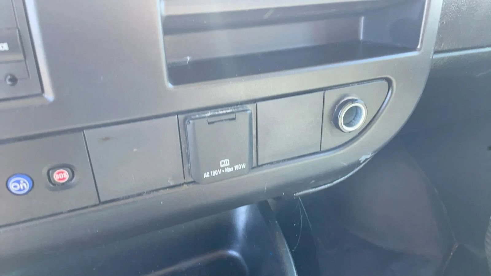 Used 2021 Chevrolet Express 2500 w/ Driver Convenience Package RWD image 15