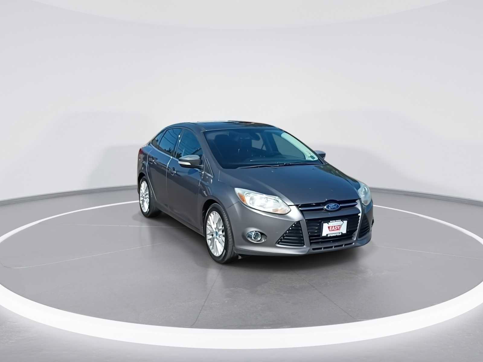 Used 2012 Ford Focus SEL FWD image 2