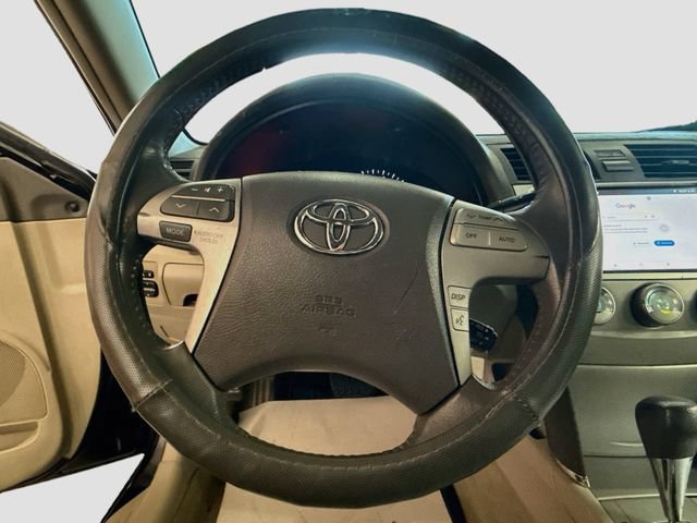 Used 2009 Toyota Camry LE FWD image 12