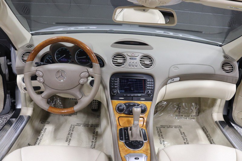 Used 2008 Mercedes-Benz SL 550 image 45
