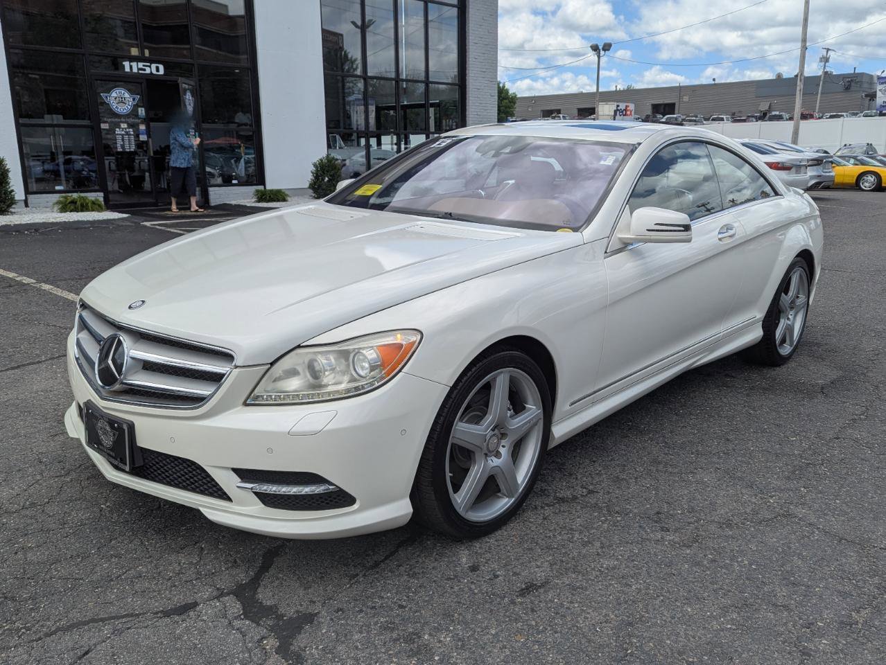 Used 2013 Mercedes-Benz CL 550 4MATIC image 2