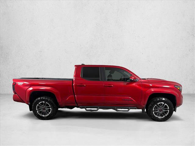 Used 2024 Toyota Tacoma TRD Sport w/ TRD Sport Upgrade Package AWD/4WD image 2
