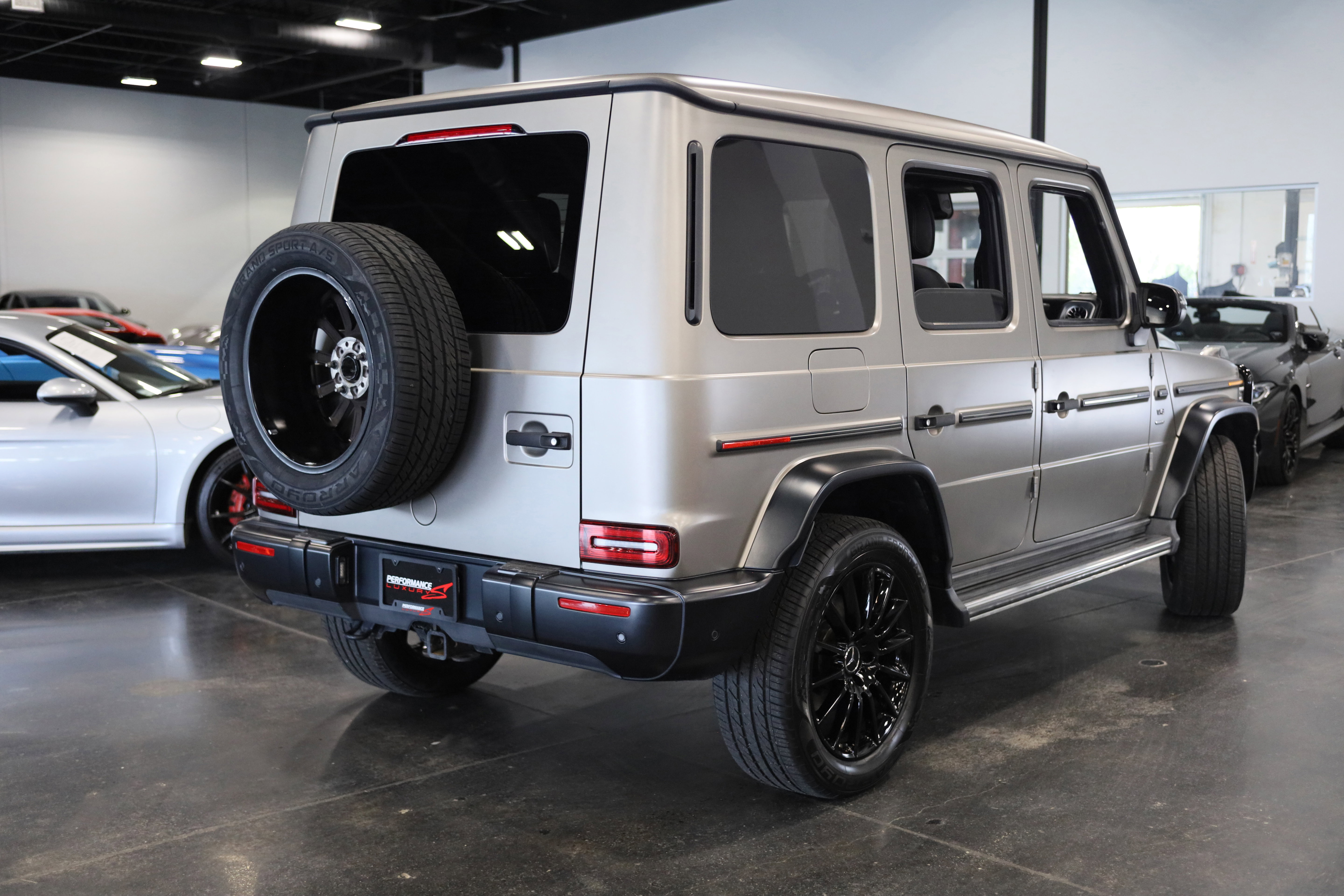 Used 2020 Mercedes-Benz G 550 image 6