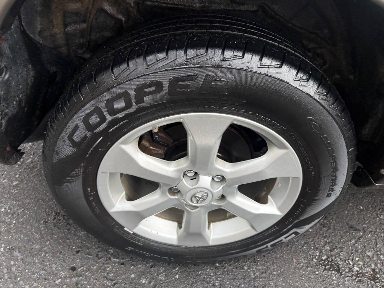Used 2010 Toyota RAV4 Limited AWD/4WD image 11