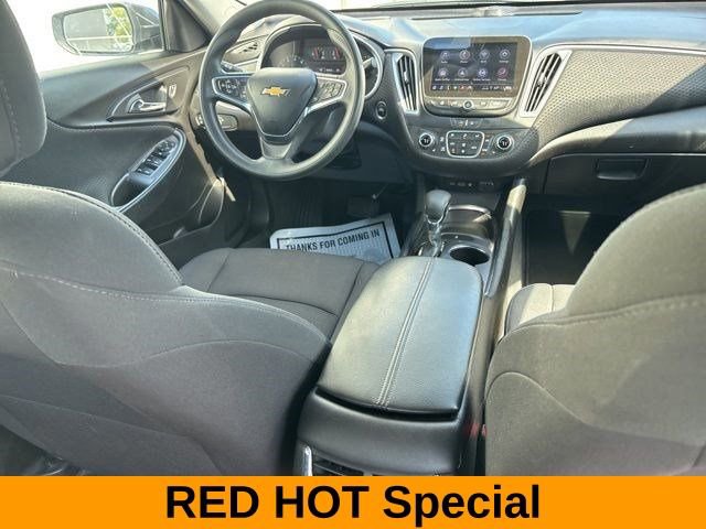 Used 2023 Chevrolet Malibu LT image 38