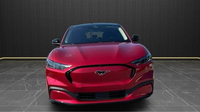 Used 2024 Ford Mustang Mach-E Premium RWD image 7