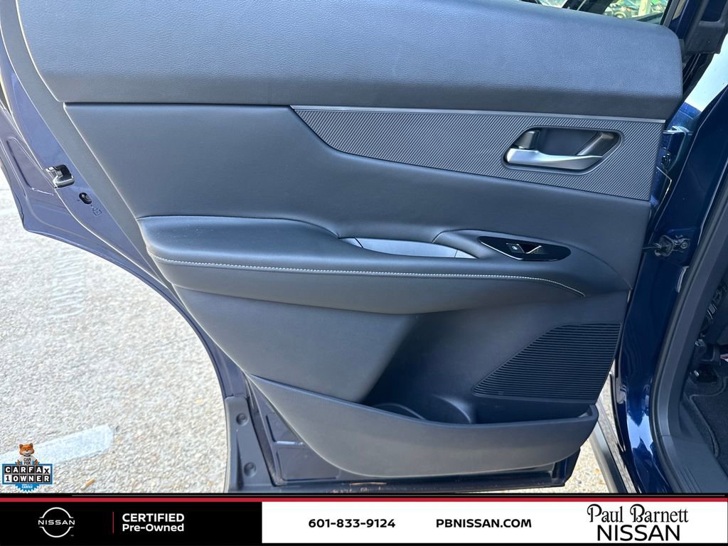 Certified 2025 Nissan Murano SV image 31