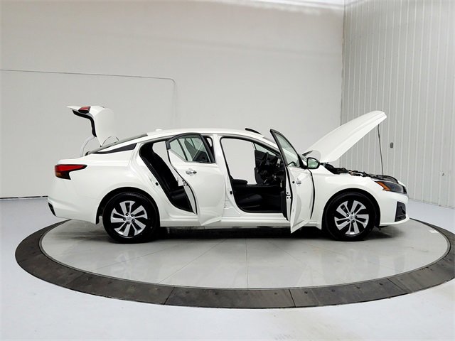 New 2025 Nissan Altima 2.5 S image 16