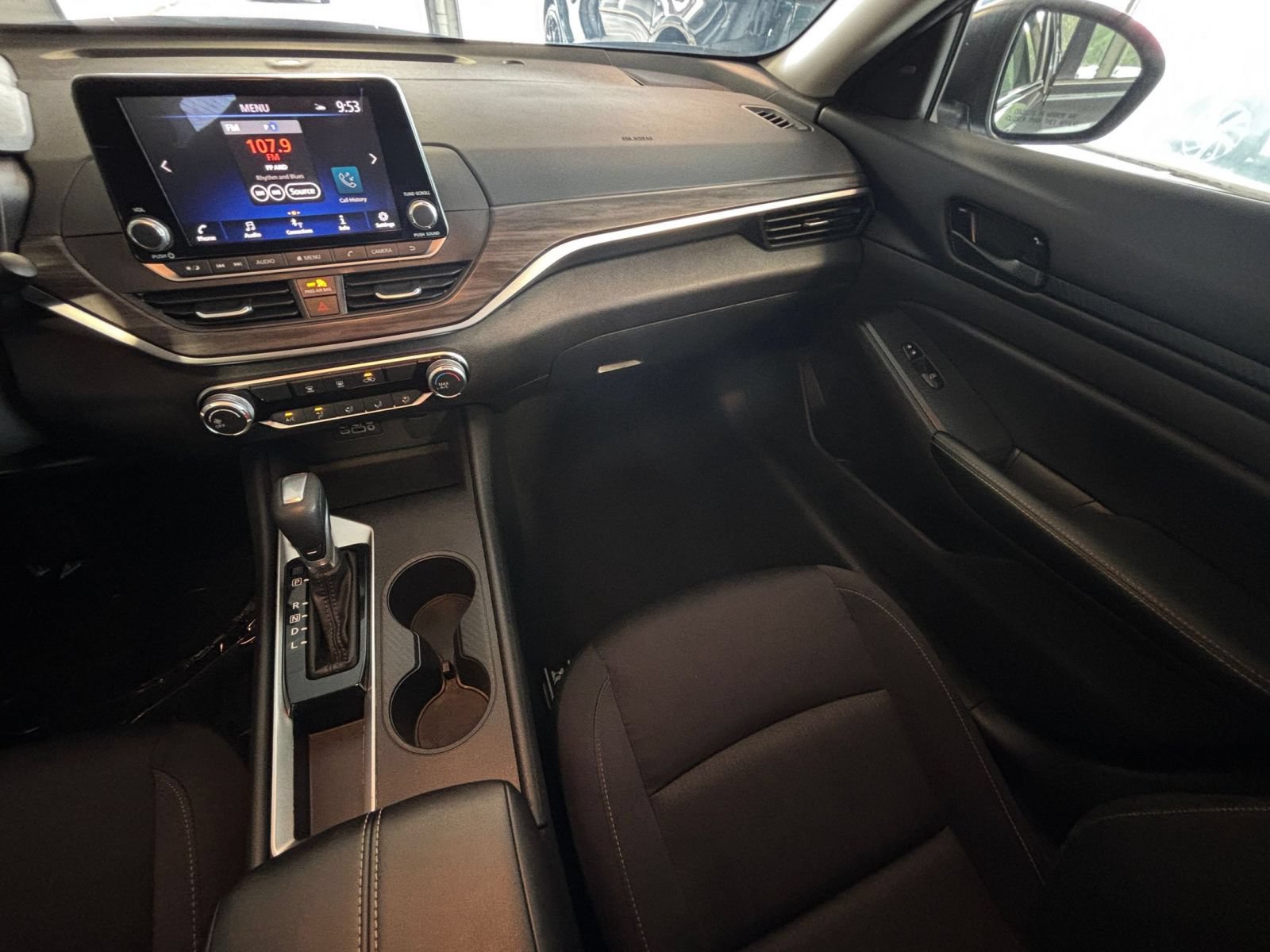 Used 2026 Nissan Altima 2.5 SV FWD image 34