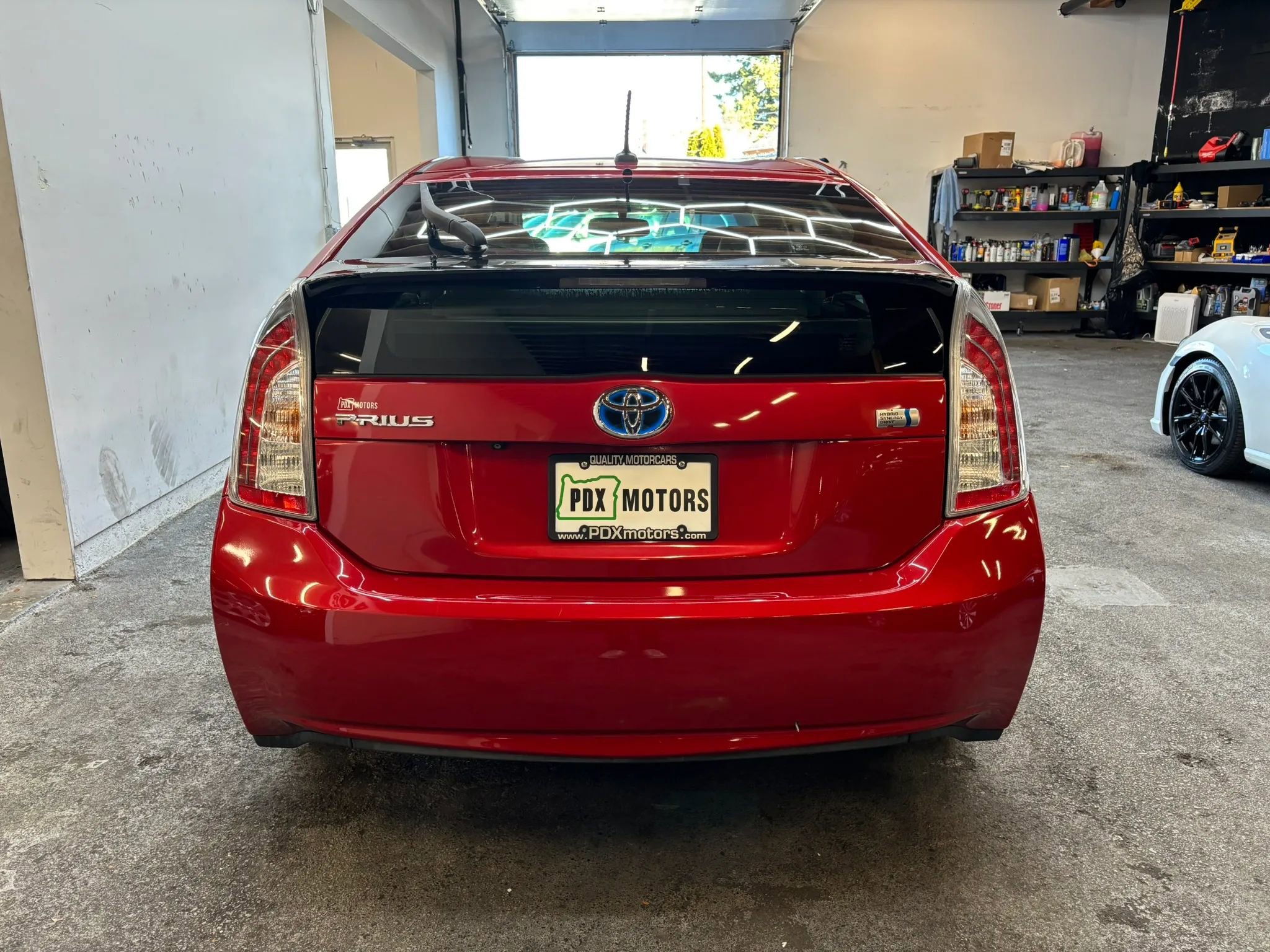 Used 2014 Toyota Prius Four FWD image 4