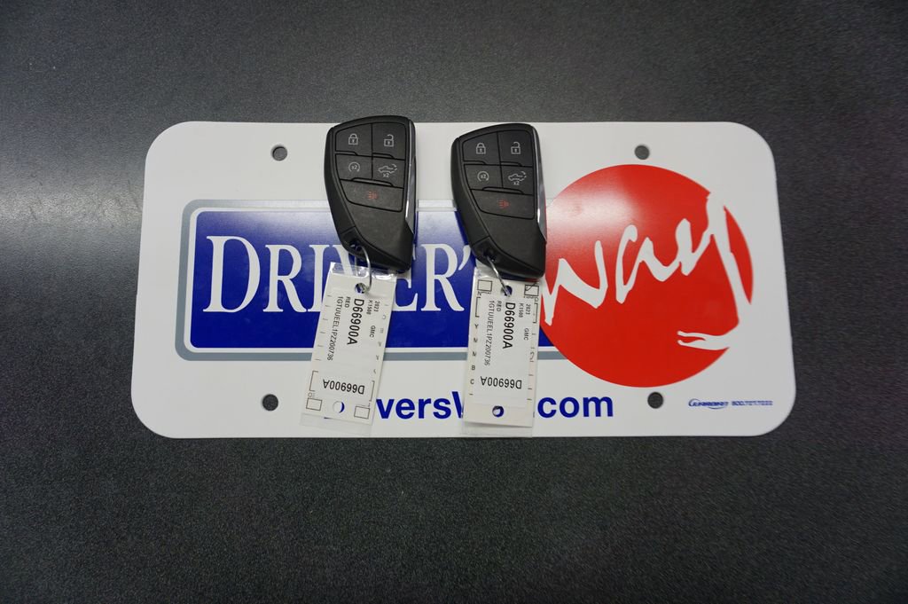 Used 2023 GMC Sierra 1500 AT4 w/ AT4 Premium Package image 17