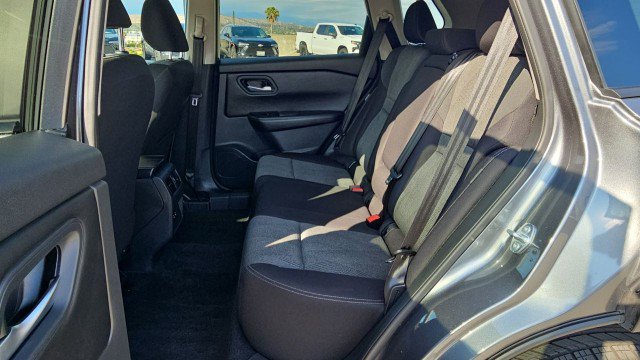 Used 2026 Nissan Rogue SV FWD image 24